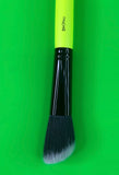C2 Cheek Contour Brush